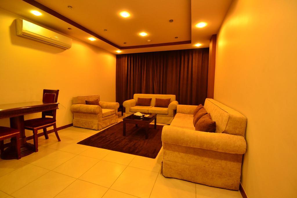 Al Ramla Al Hamra Hotel Ta'if Rum bild